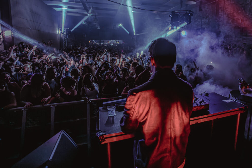 M87 & Club Saffron: Vladimir Dubyshkin [DE]